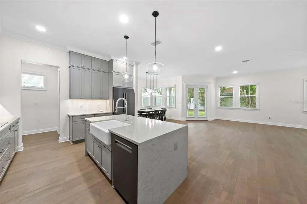 Property photo 3 of 20 <Alttext/>