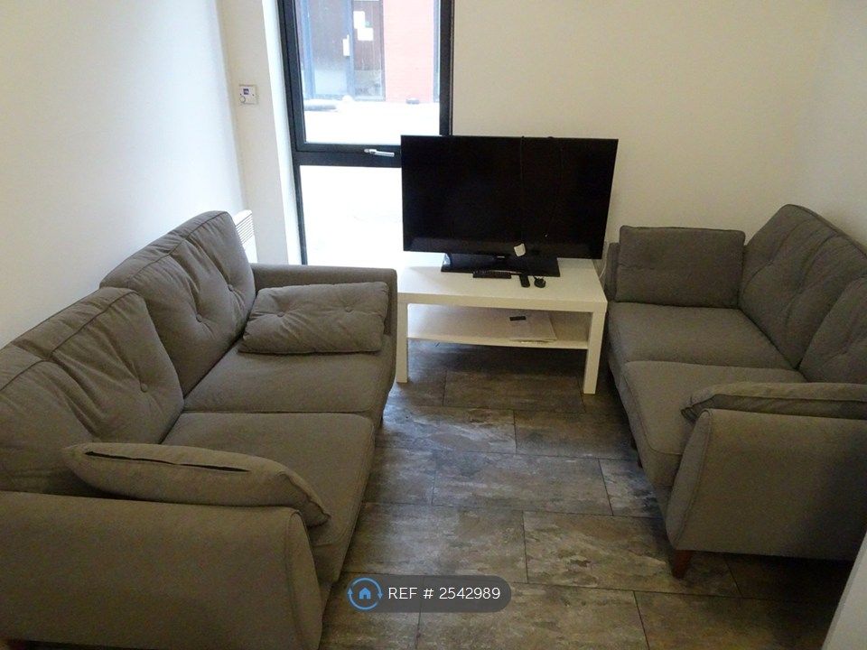 Property photo 3 of 8 Communal Tv Area