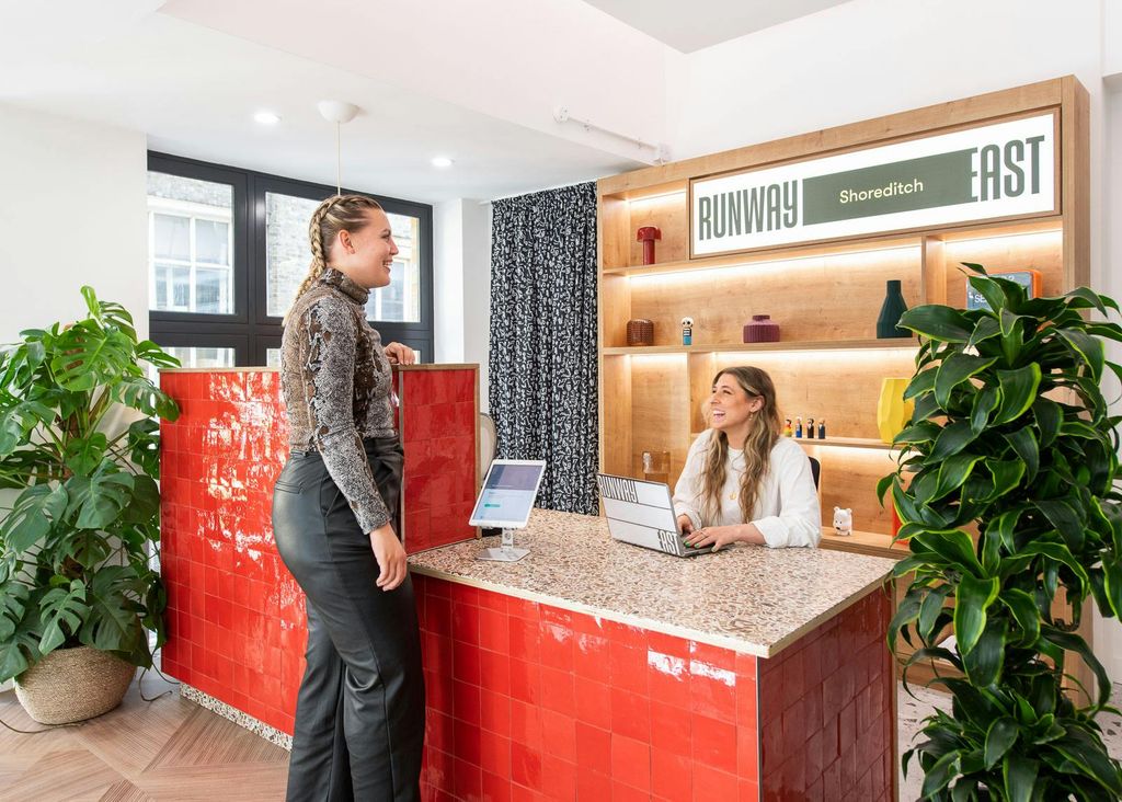 Property photo 2 of 14 Reception.Jpg