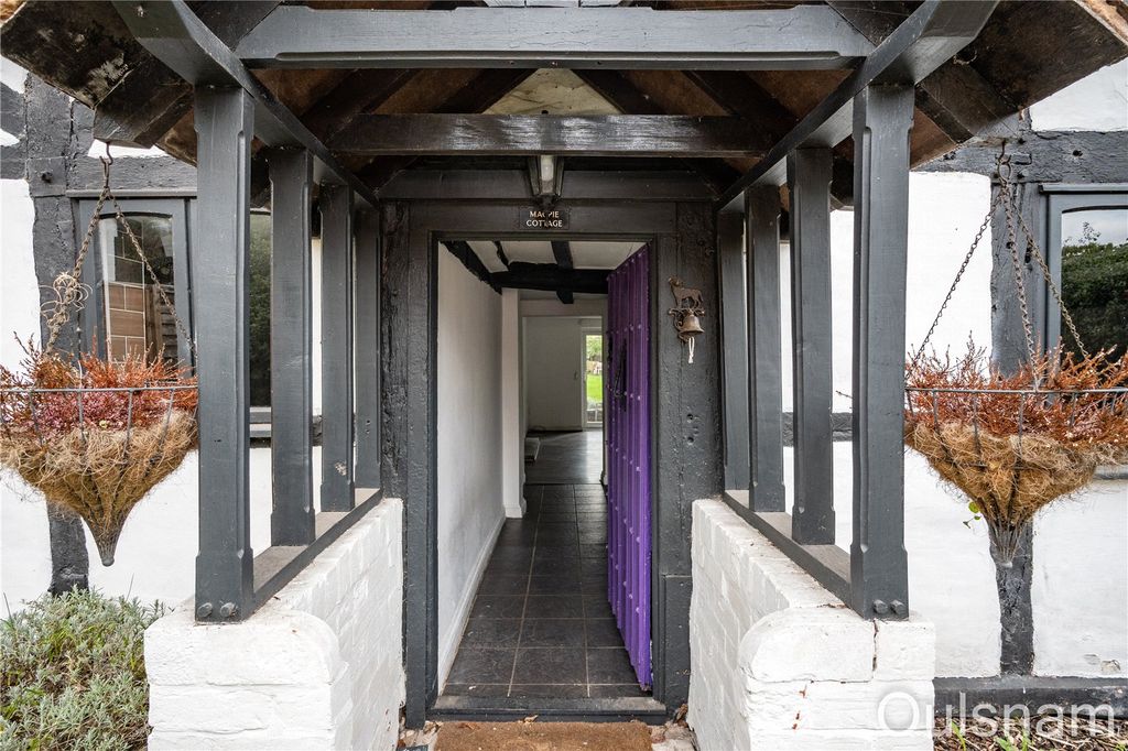 Property photo 2 of 19 Picture No. 16