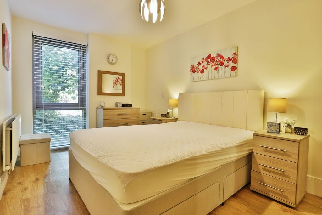 Property photo 2 of 17 Pbox-Img.Jpg
