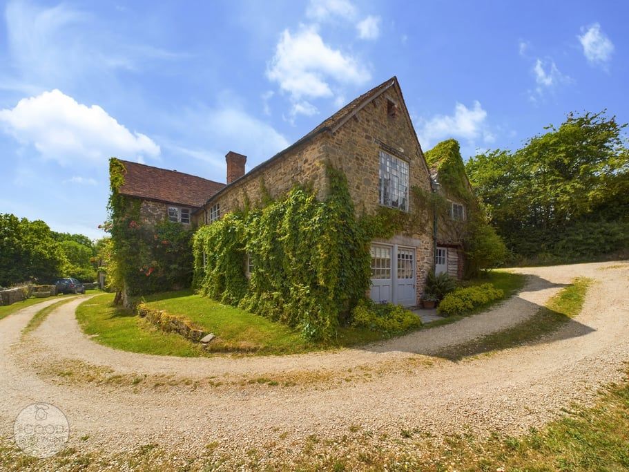 Property photo 1 of 13