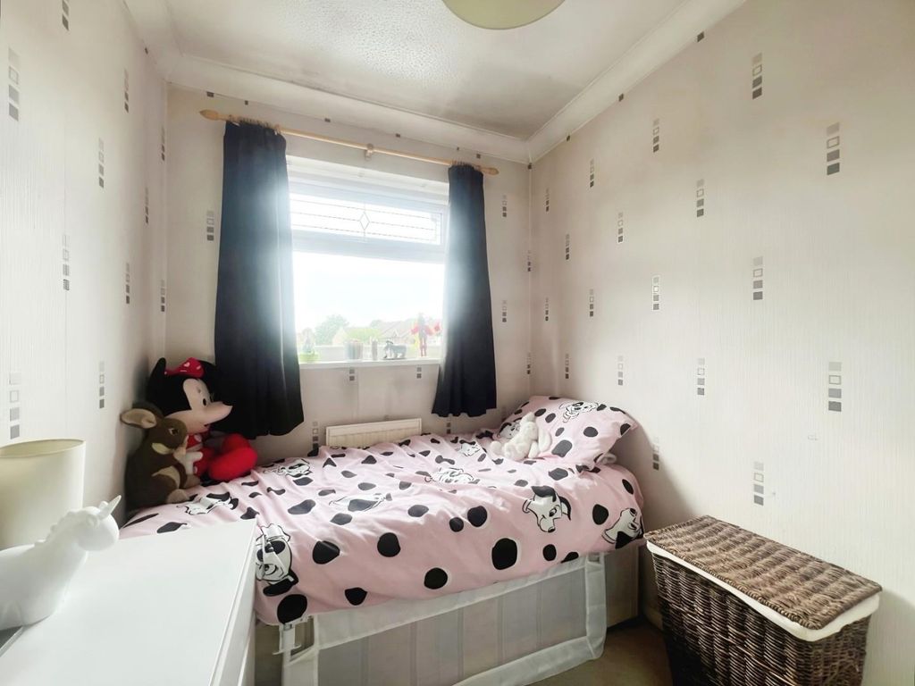 Property photo 3 of 24 0E5F524F-5.Jpg