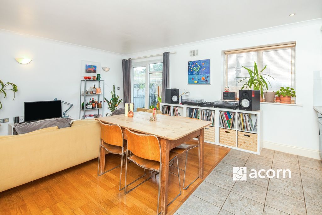 Property photo 3 of 10 _Mg_2751