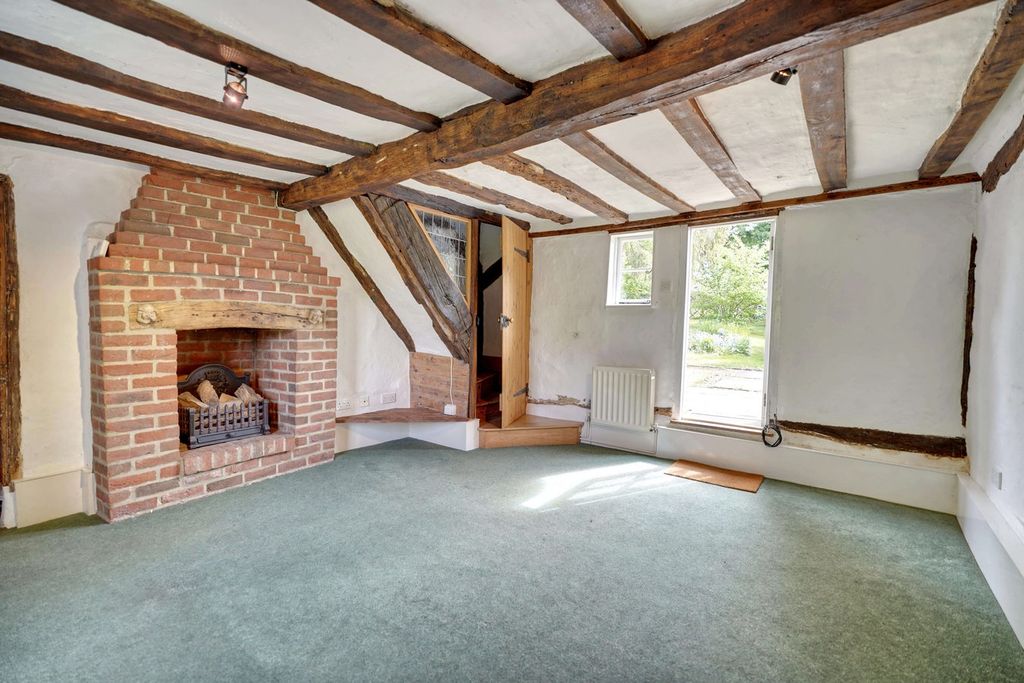 Property photo 2 of 13