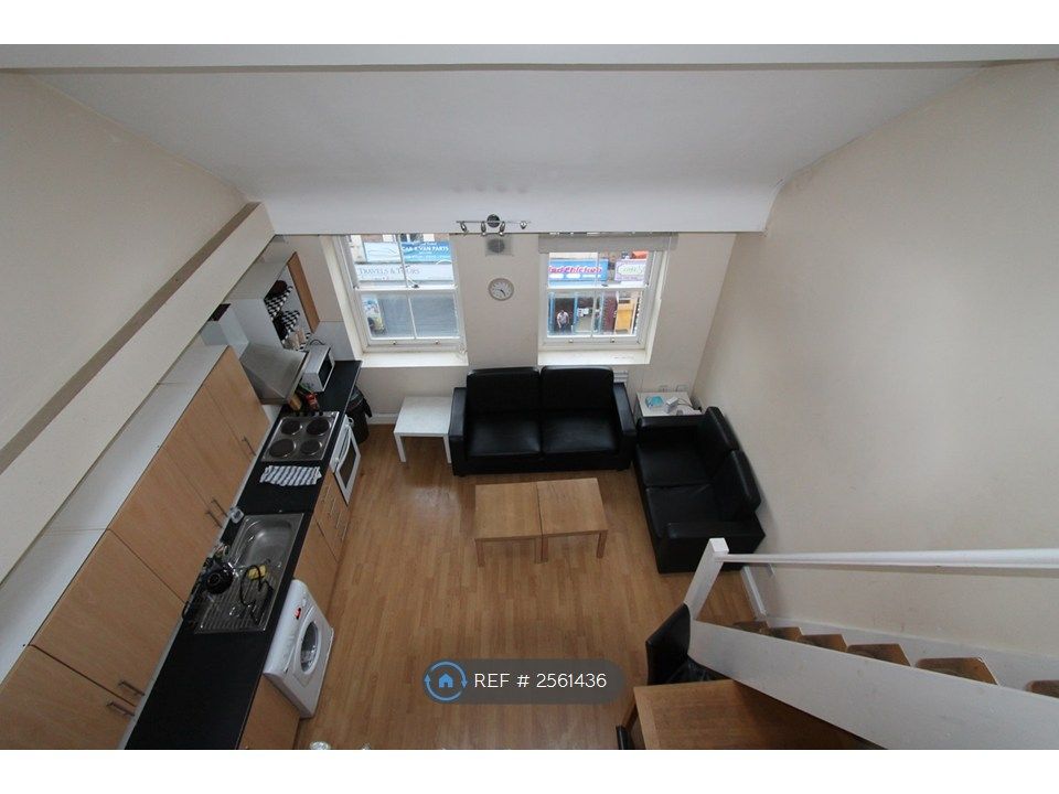 Property photo 3 of 14