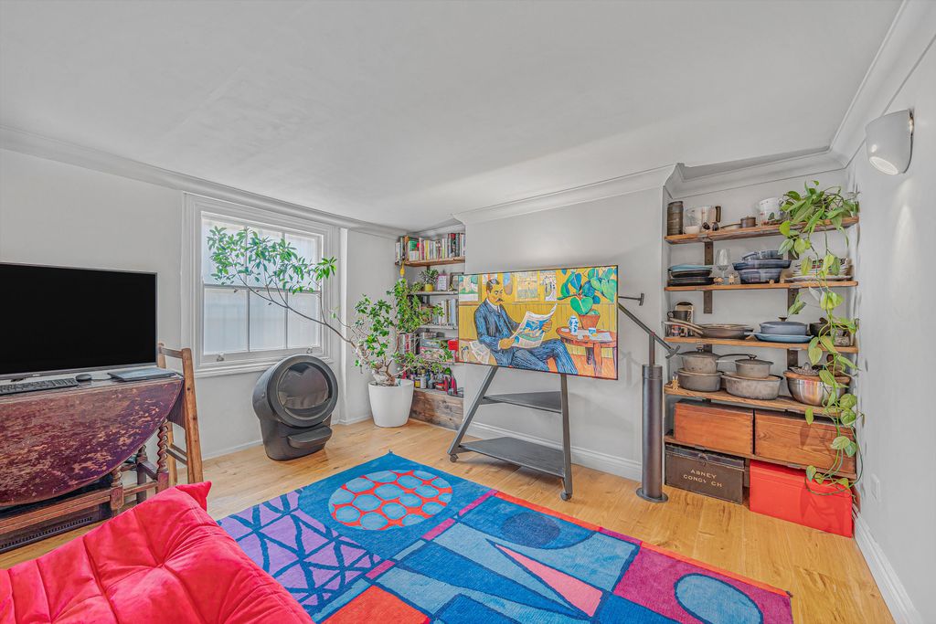 Property photo 1 of 10 Image