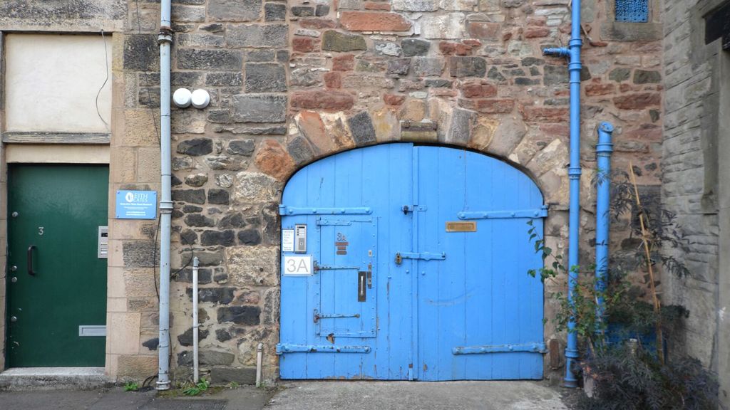 Property photo 1 of 8 Allied-Surveyors-Scotland-3A Queen Charlotte Lane,