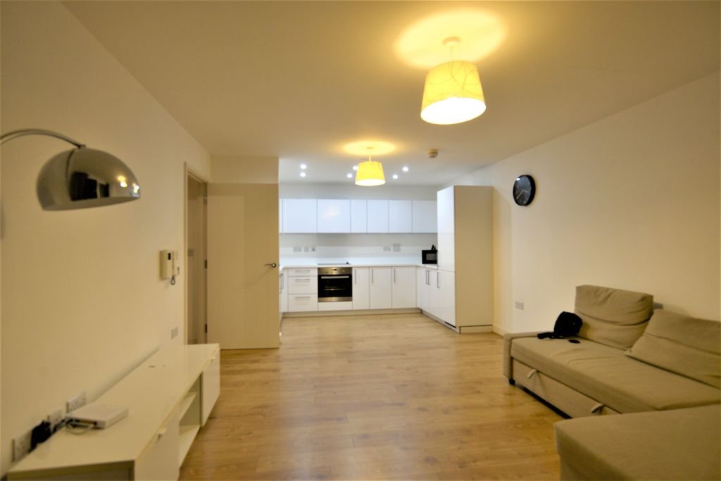 Property photo 3 of 12