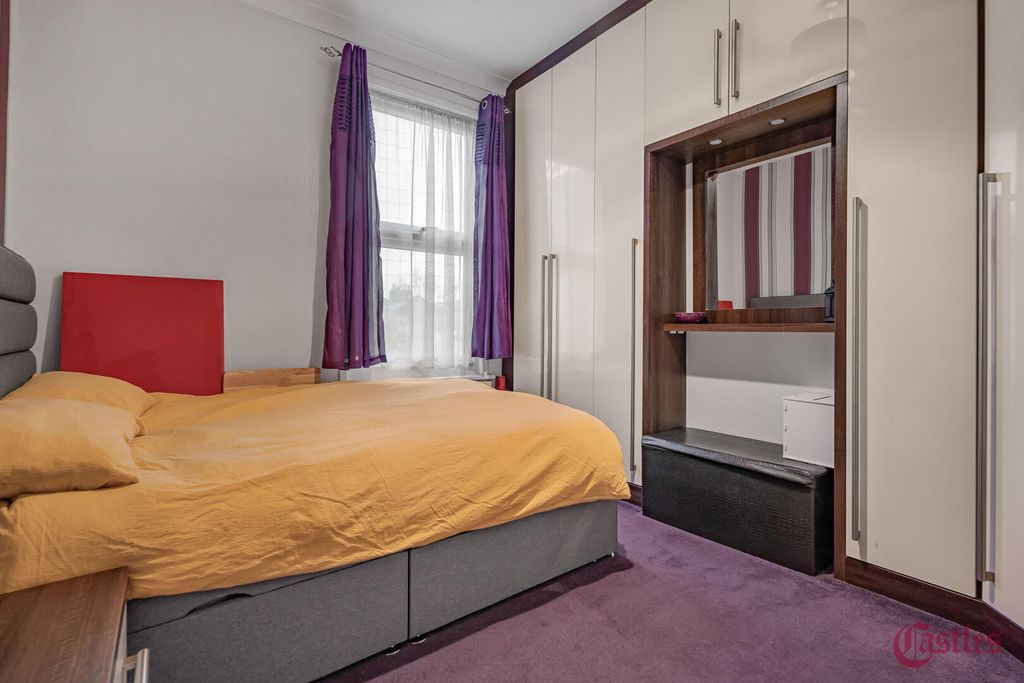 Property photo 3 of 38 Bedroom