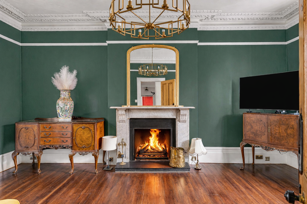 Property photo 3 of 21