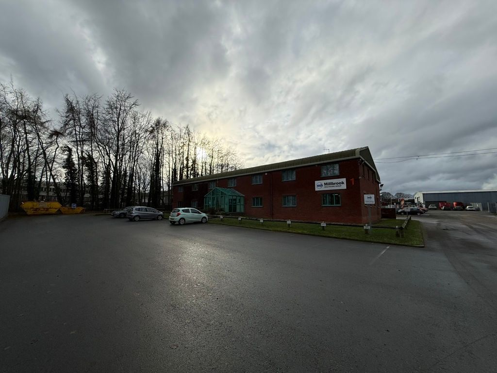 Property photo 3 of 12 Photo 10