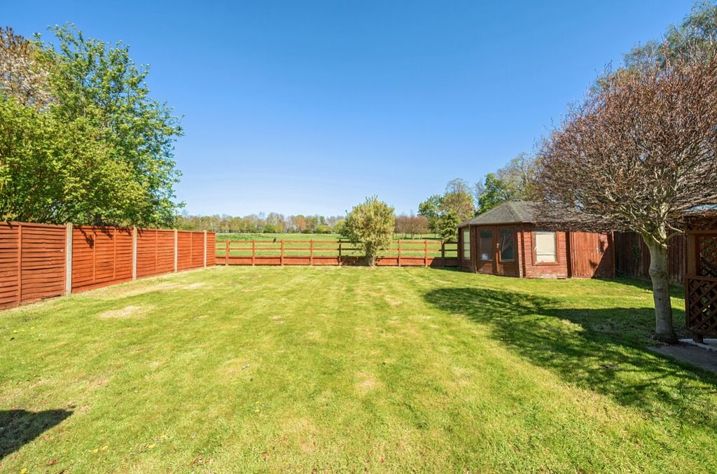 Additional image 24 of 5 bed bungalow for saleAylesby, Grimsby, Lincolnshire DN37