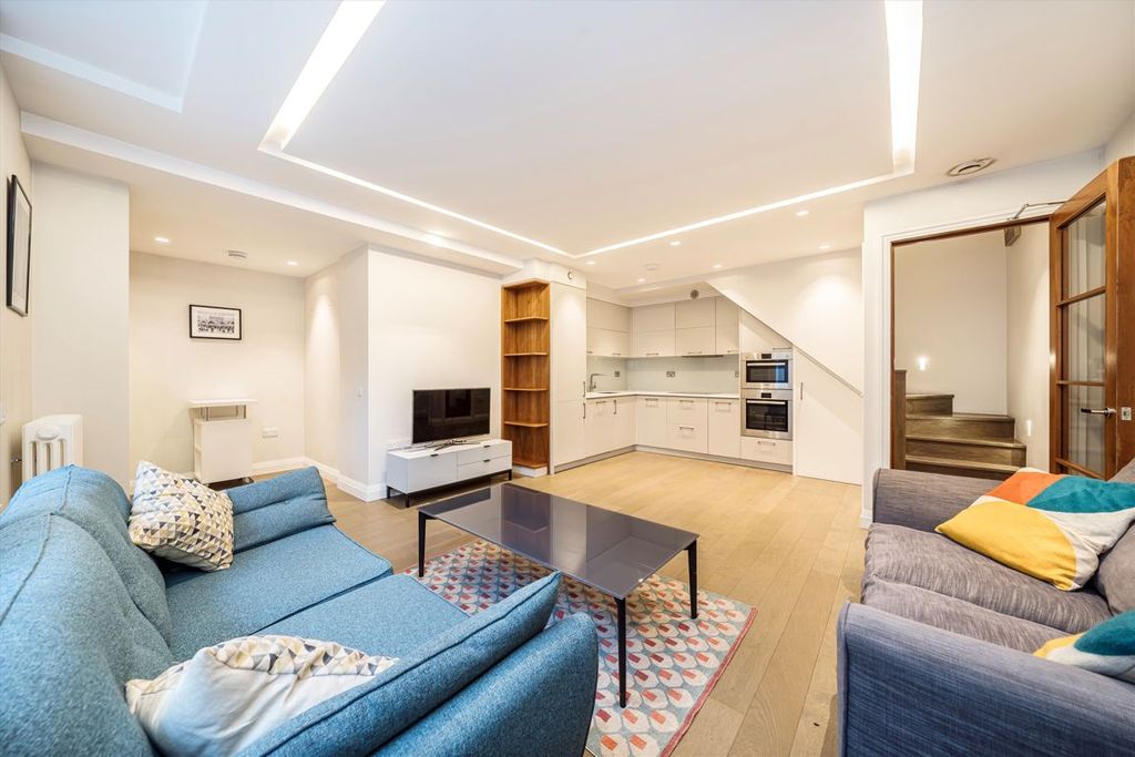 Property photo 2 of 6