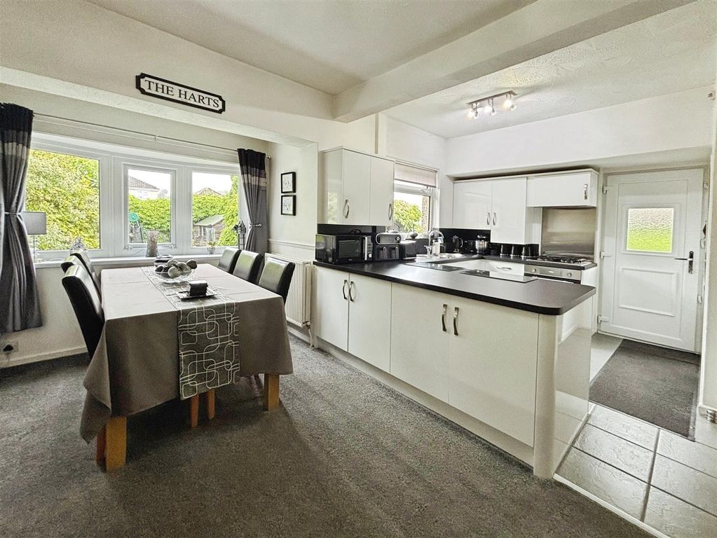 Property photo 2 of 18 Kitchen/Diner