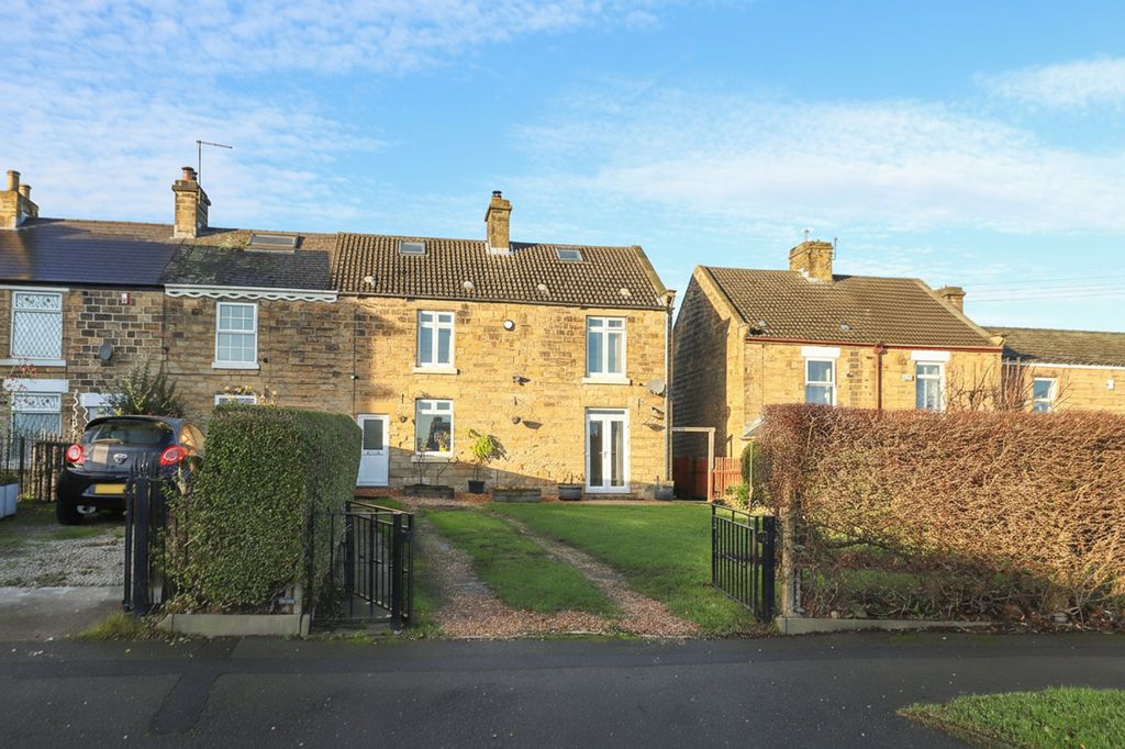 Property photo 1 of 27