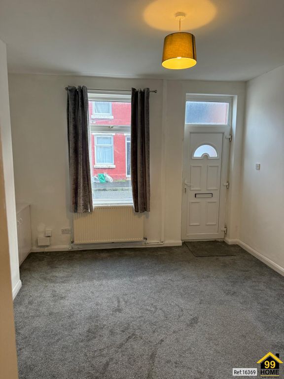 Property photo 2 of 14 Photo 1