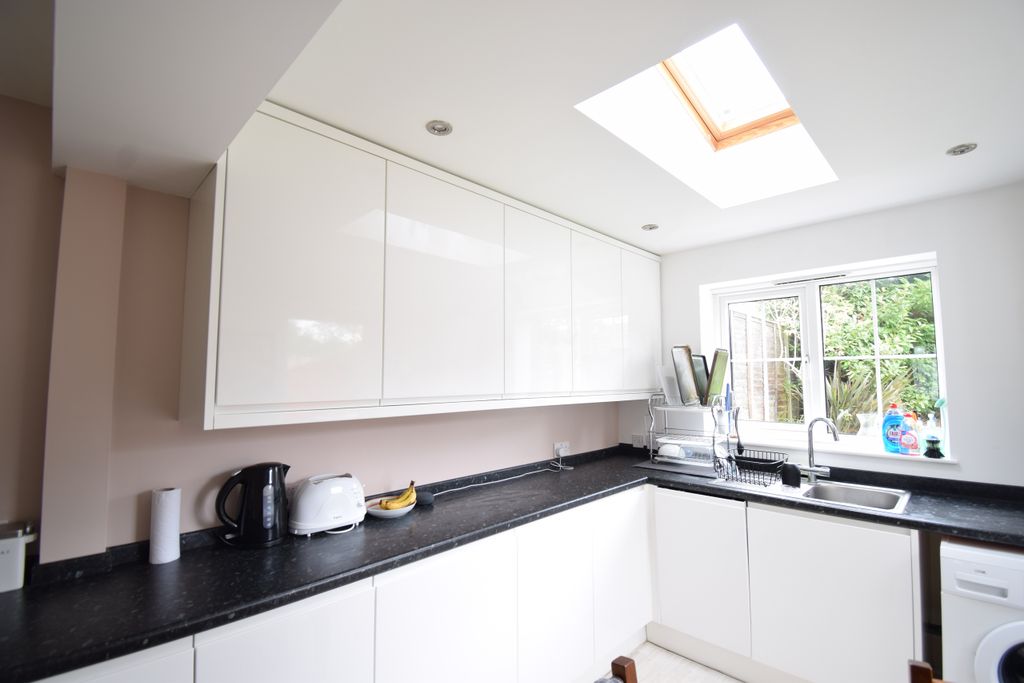 Property photo 3 of 24 17Baeb36d706A47d345Db60742473002