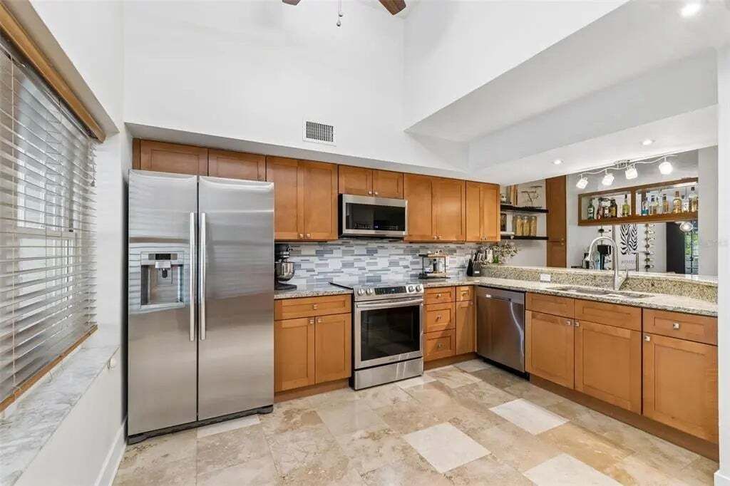 Property photo 3 of 20 <Alttext/>