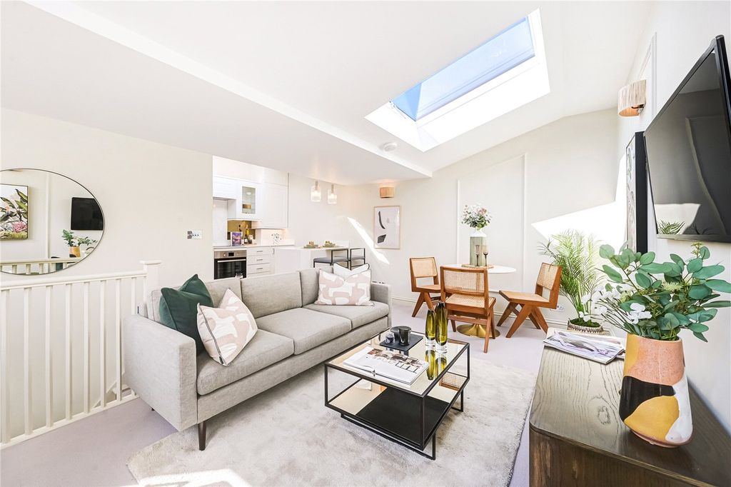 Property photo 2 of 16 Picture No. 01