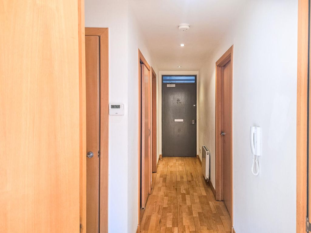 Property photo 3 of 12 Hallway