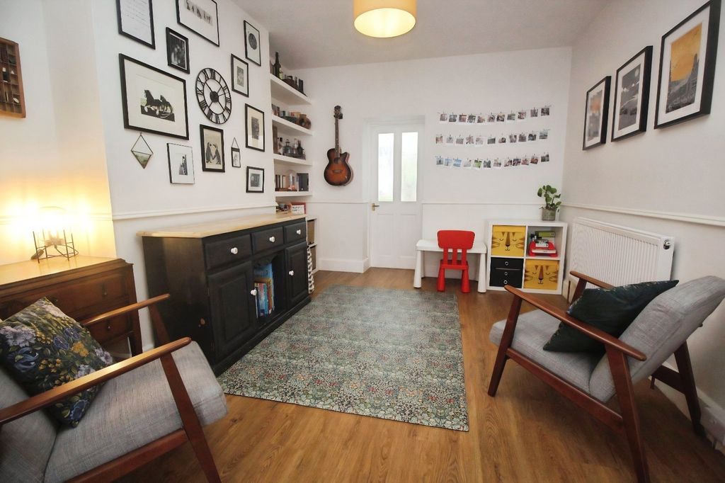 Property photo 3 of 21 Family Room