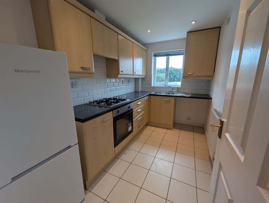 Property photo 3 of 8