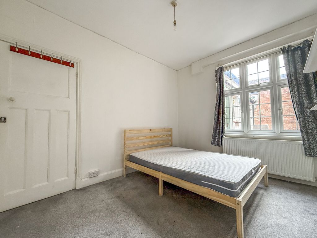Property photo 1 of 4 Double Room To Rent In Eltham