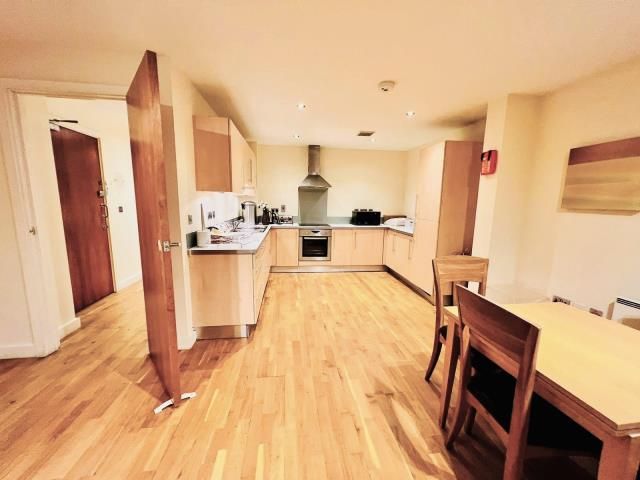 Property photo 2 of 7 Kitchen
