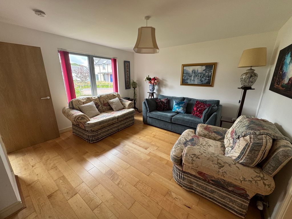 Property photo 3 of 13 3