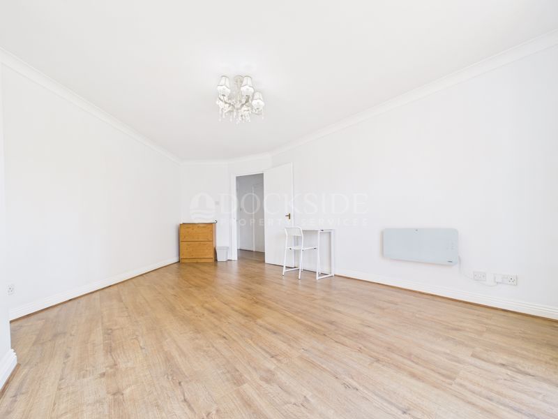Property photo 2 of 13 Photo 6