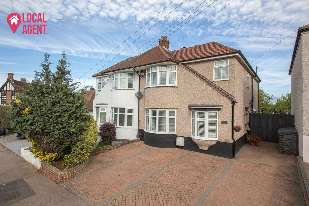 Property photo 1 of 22