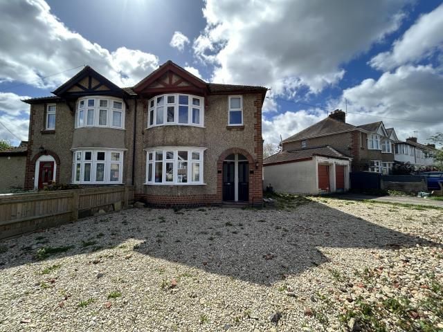Property photo 1 of 7 External