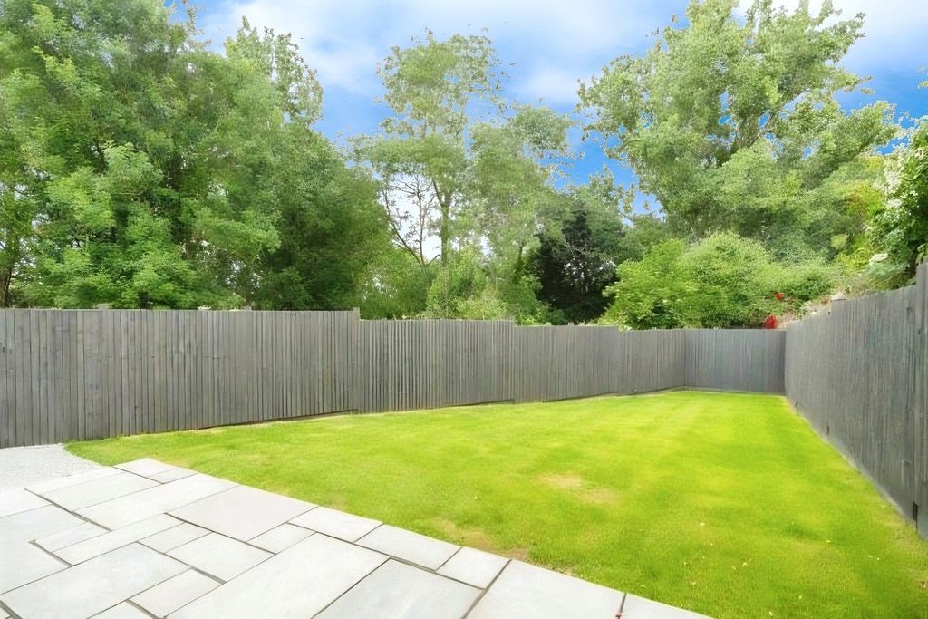 Property photo 3 of 20 Picture No. 16