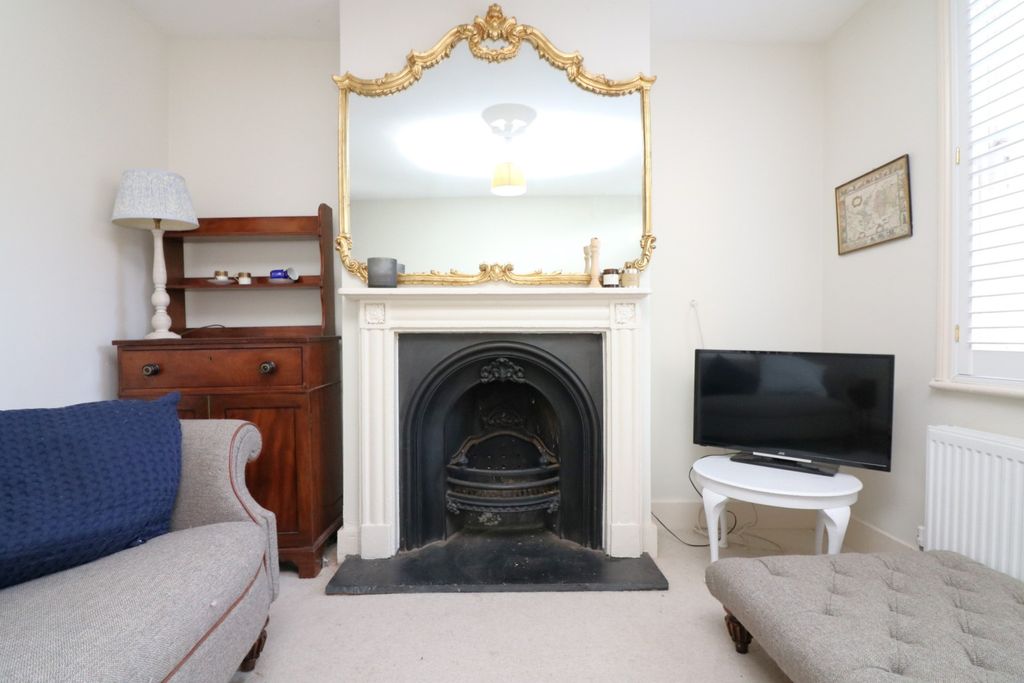 Property photo 3 of 14 4882952