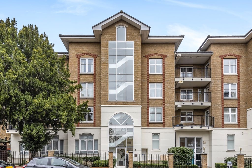 Property photo 1 of 7 669871 (1)