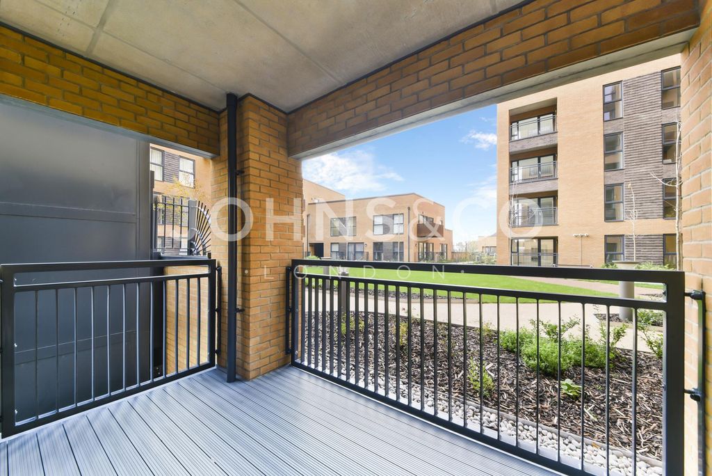 Property photo 3 of 7