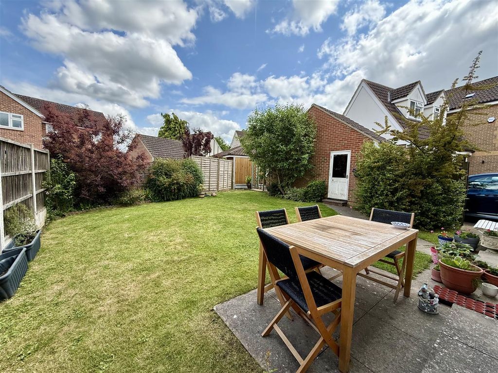 Property photo 2 of 14