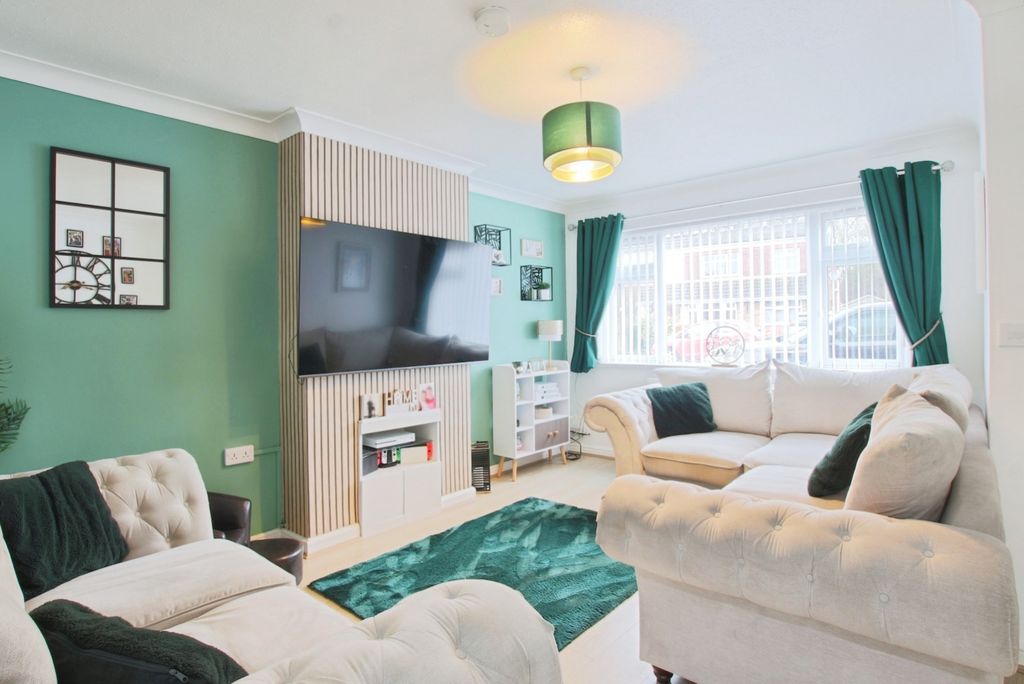 Property photo 2 of 20 4862564