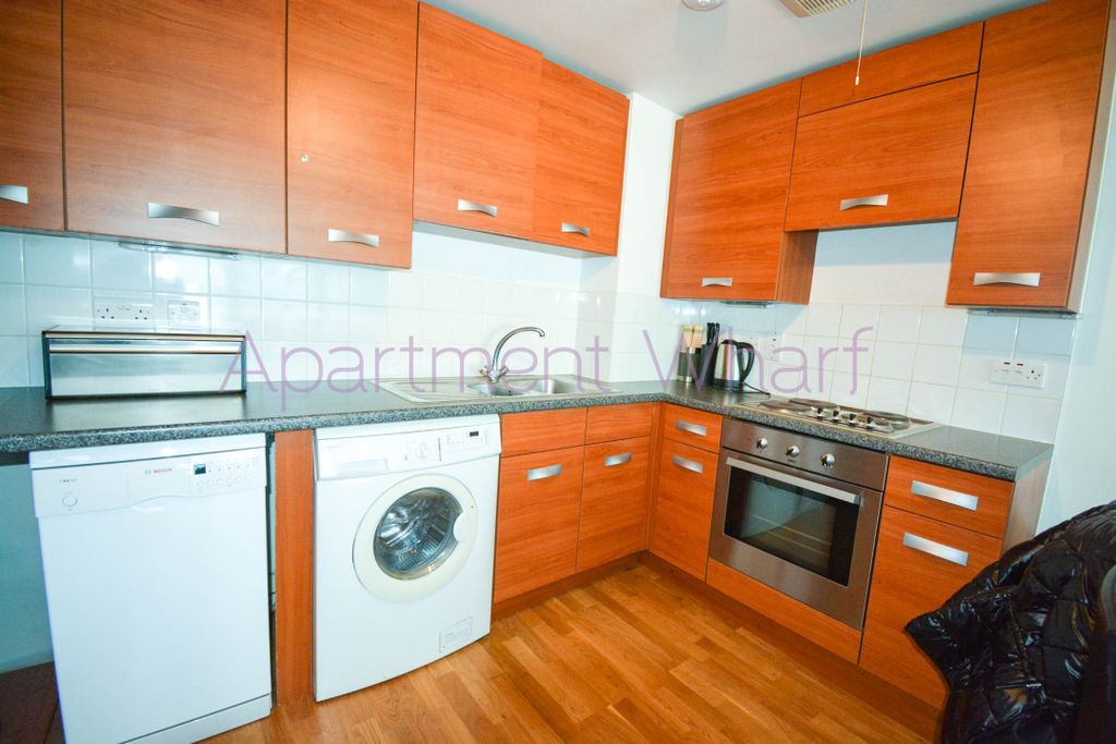 Property photo 3 of 23