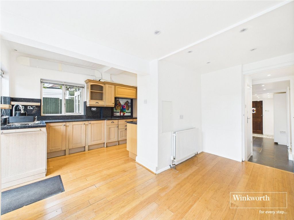 Property photo 3 of 18 Kitchen/Diner
