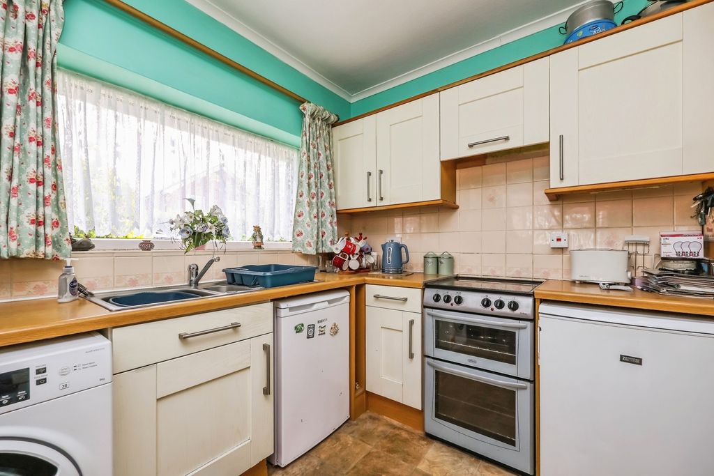 Property photo 2 of 18 Pbox-Img.Jpg