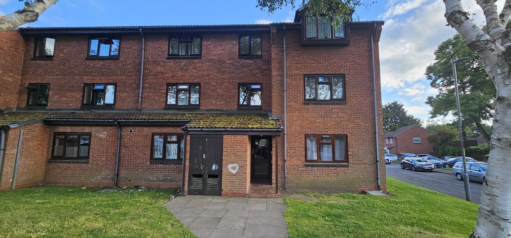 Property photo 1 of 8