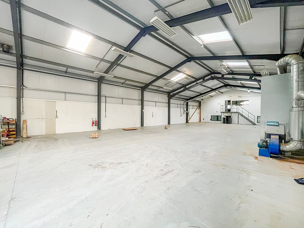 Property photo 2 of 4