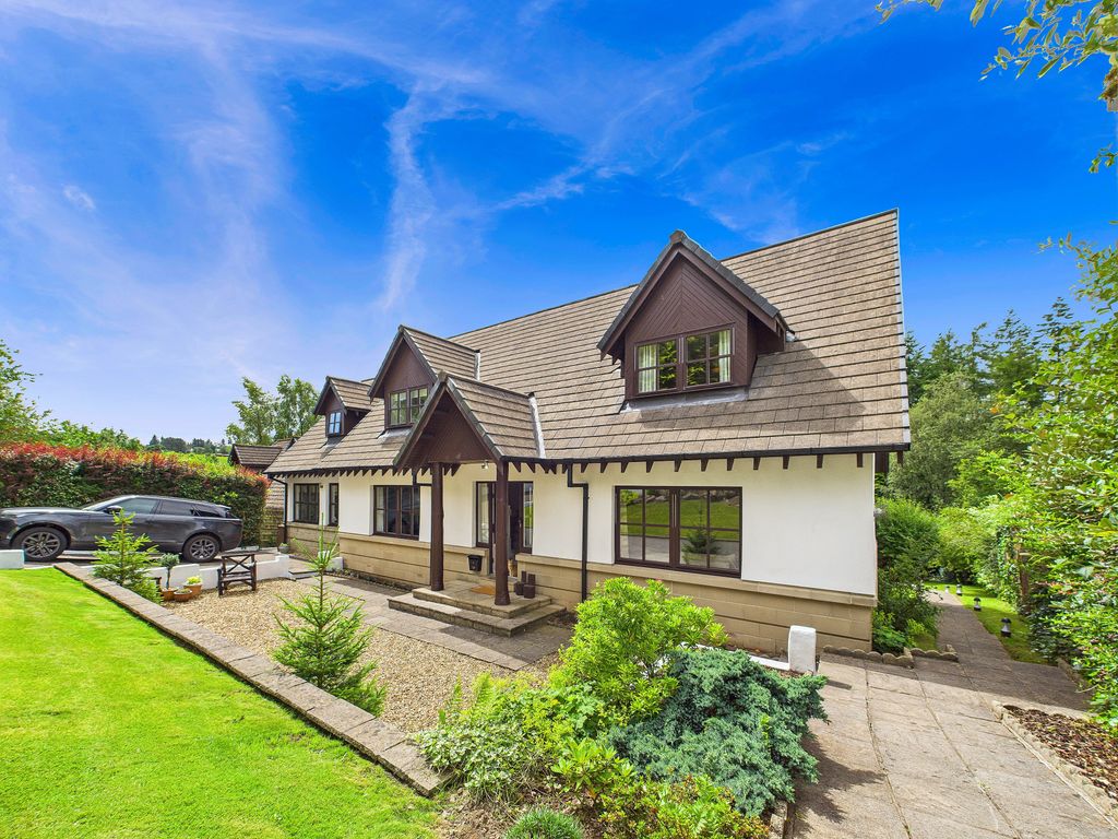 Property photo 1 of 37