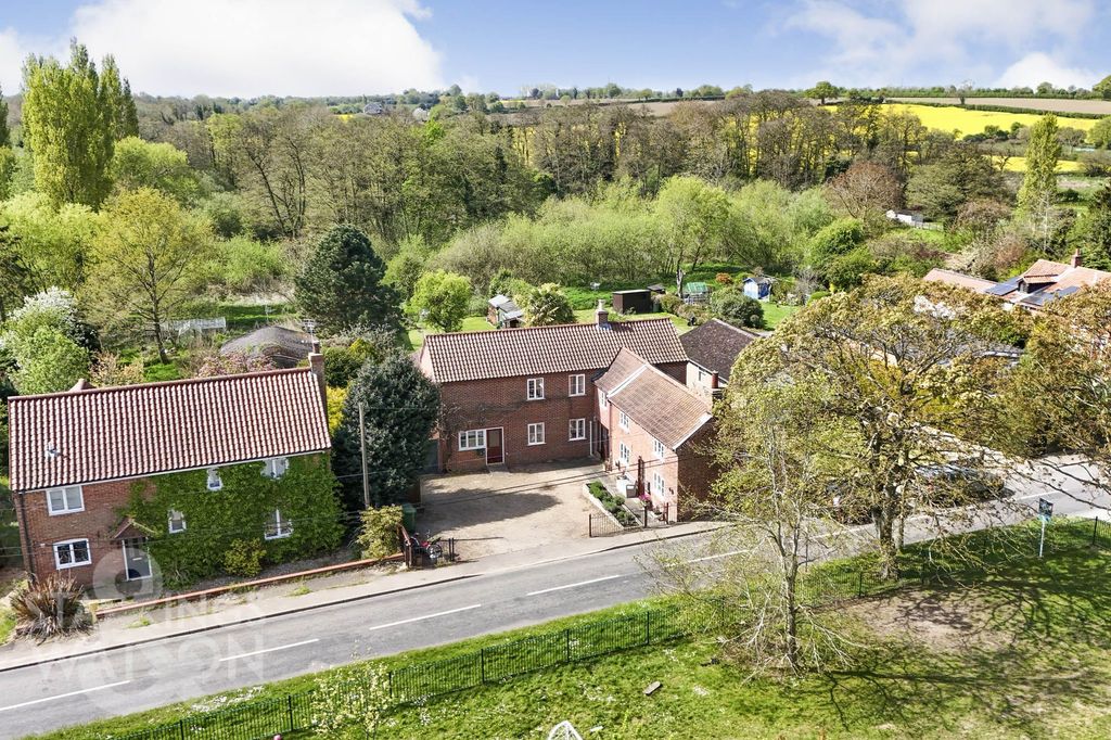 Property photo 1 of 51