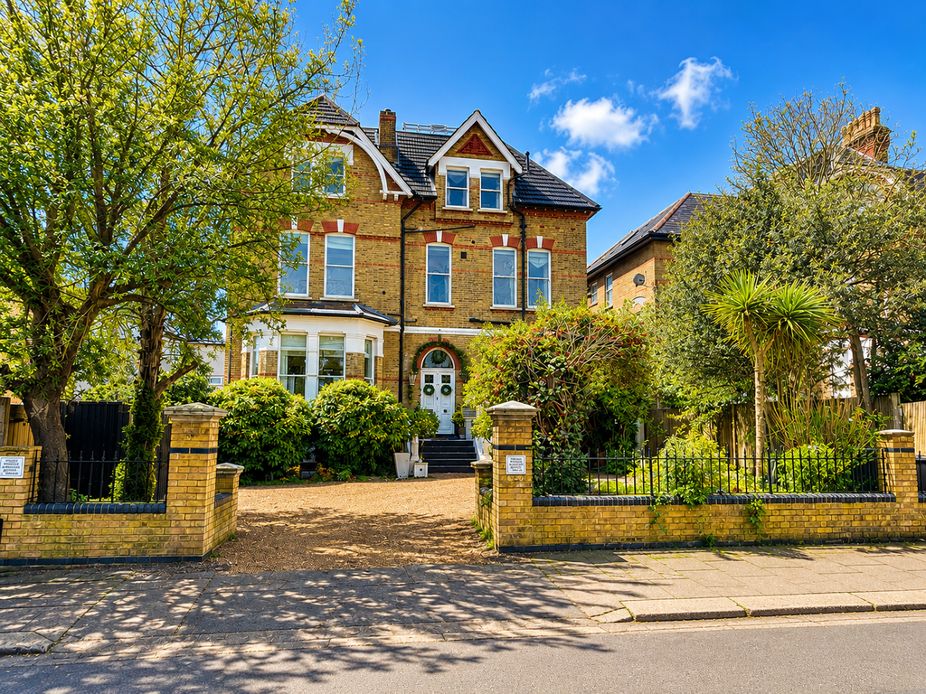 Property photo 1 of 85 Ross Road