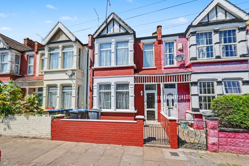 Property photo 1 of 14