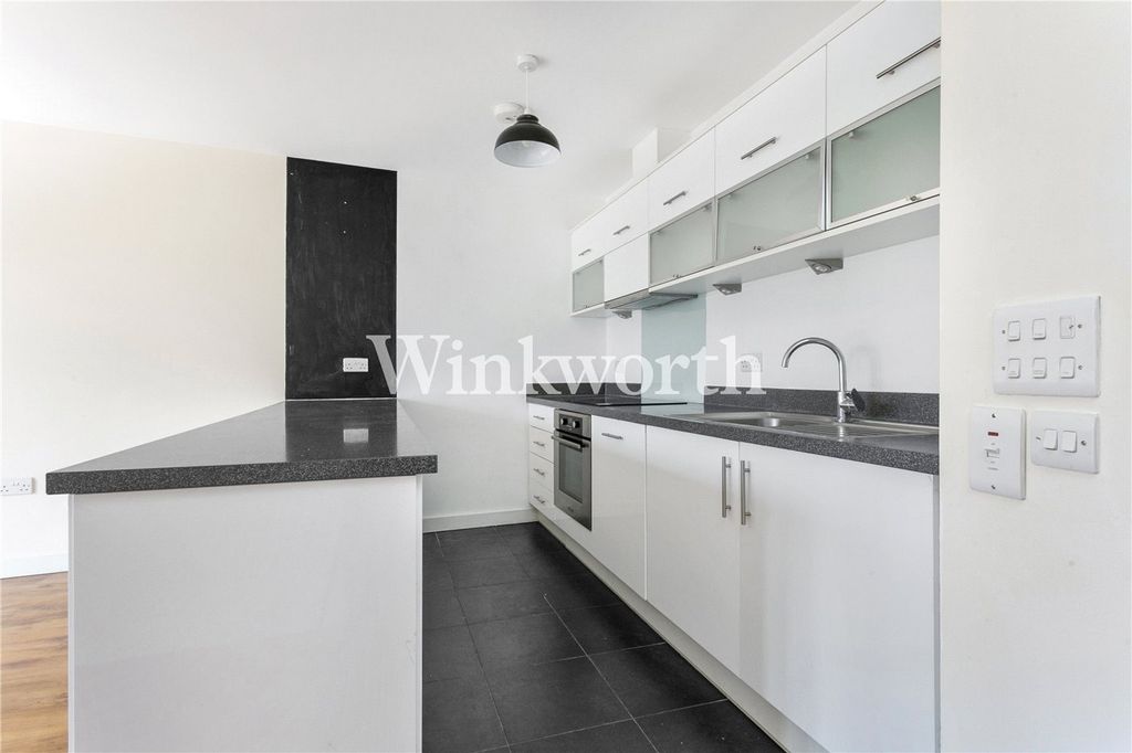 Property photo 3 of 14 Modern Kitchen