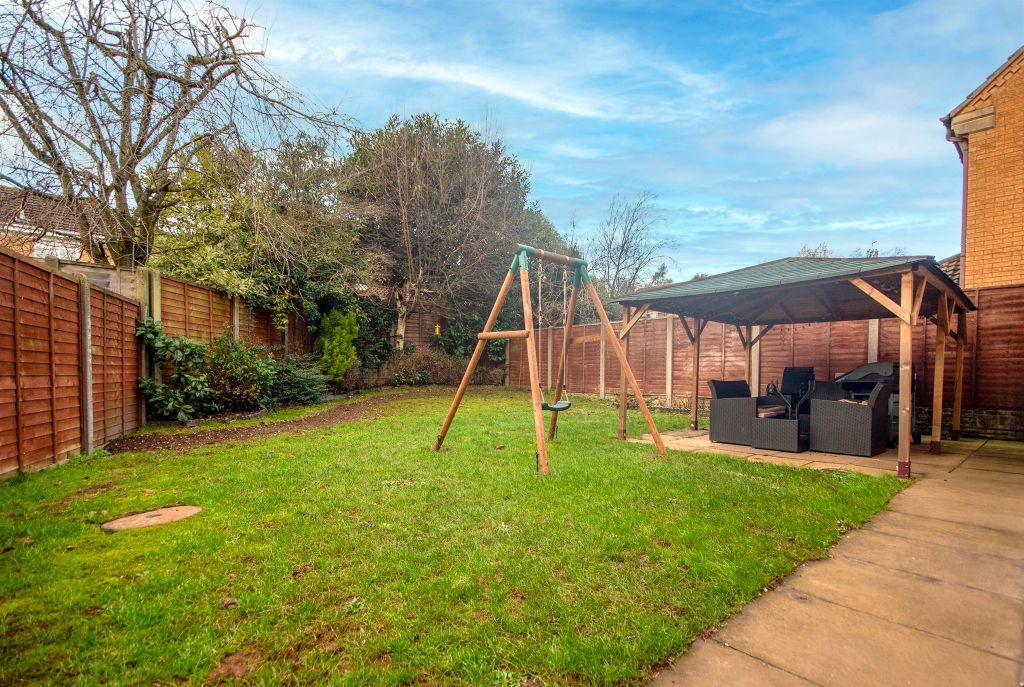 Property photo 2 of 14